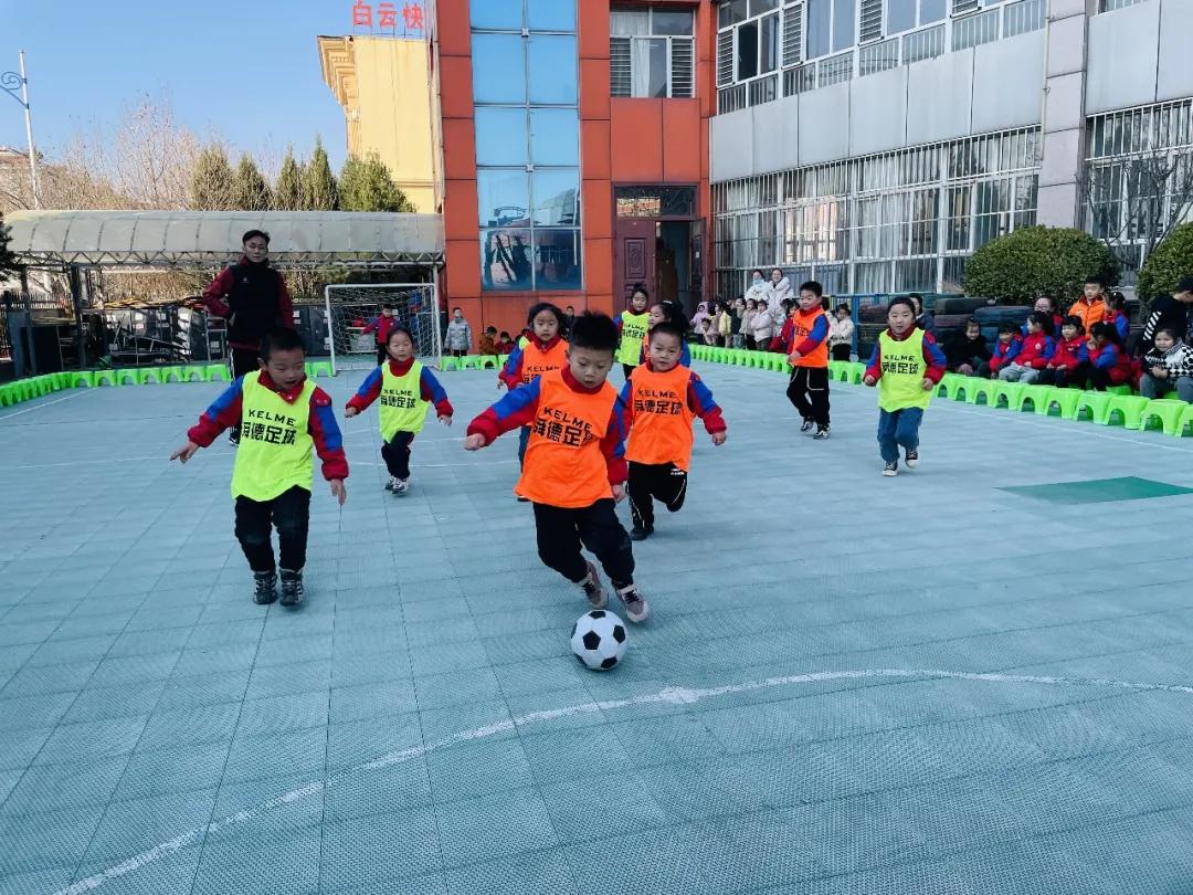 幼儿园新年活动最新,幼儿园新年活动最新，让孩子们感受节日的欢乐与成长