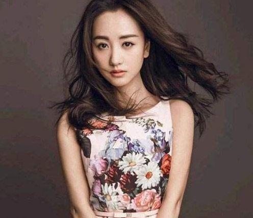 杨蓉最新动态，小巷深处的独特风味小店等你来探索！