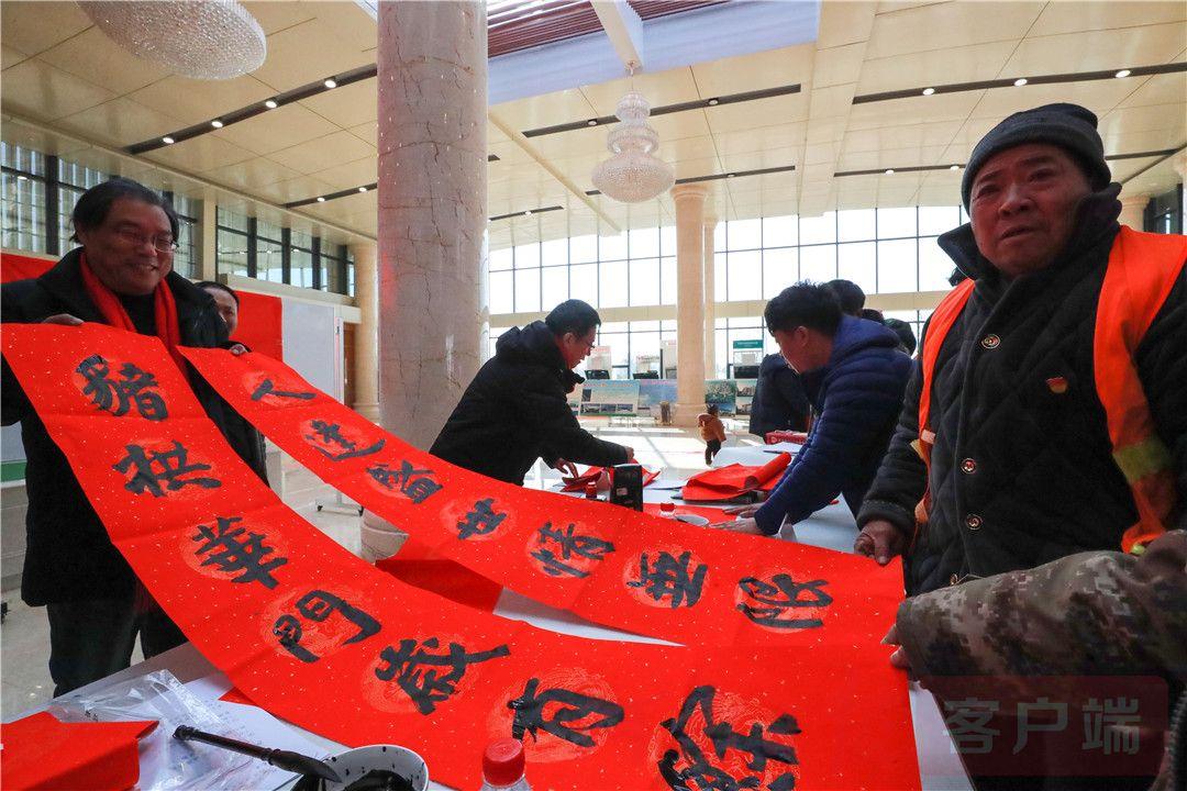 原阳黄河滩区搬迁最新进展与老街小巷中的独特风情及特色小店故事揭秘